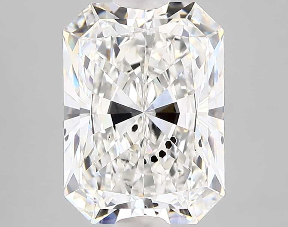 Lab Grown 3.07 Carat Diamond IGI Certified si2 clarity and G color