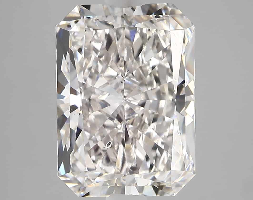 Lab Grown 4.5 Carat Diamond IGI Certified si1 clarity and H color