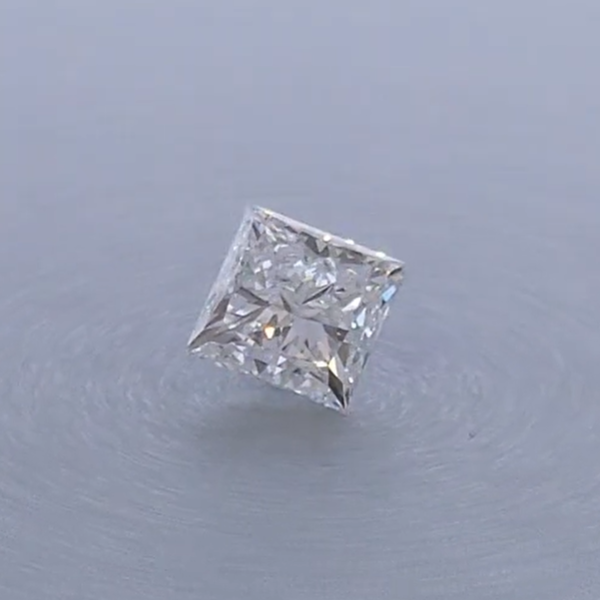 0.7 Carat Princess GIA Natural Diamond E-vs1 EXCELLENT symmetry, EXCELLENT polish.