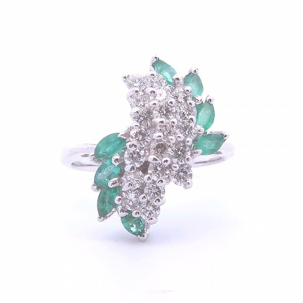 1ct Emerald Diamond Ring in 14k Gold