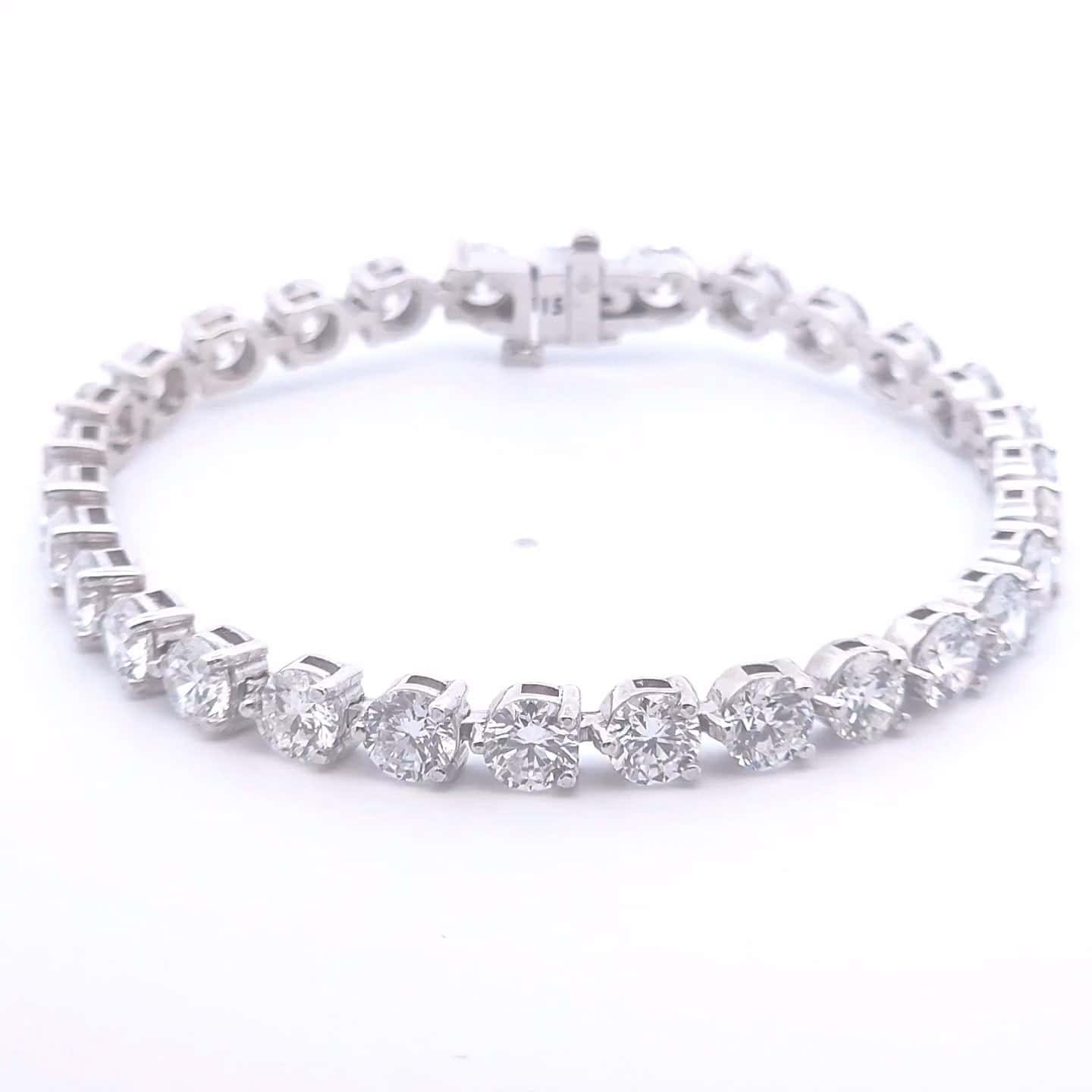 3 Prong Lab Tennis Bracelet (2 - 4 ct)