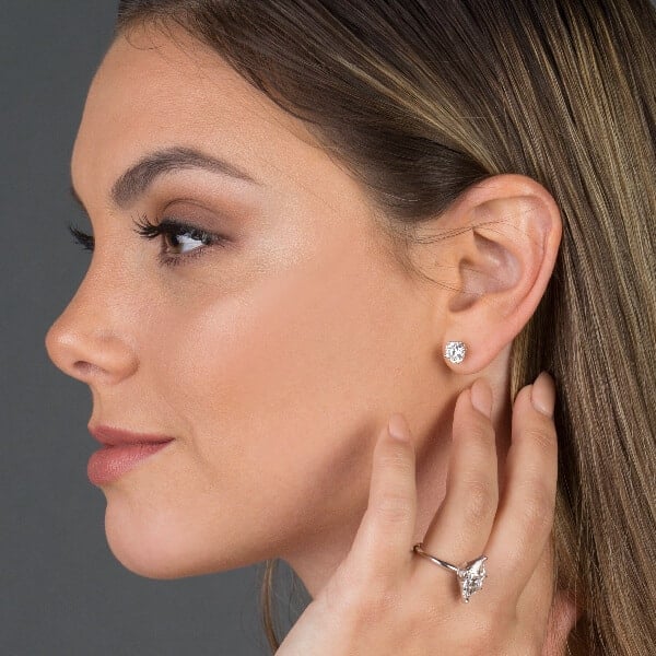 high grade diamond stud earrings