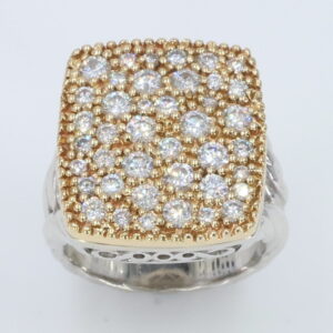 Round Diamond Cluster Ring (1 1/2cttw)