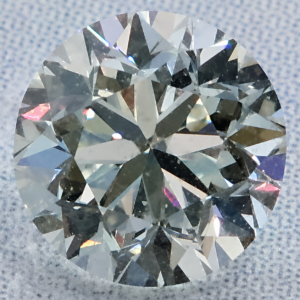 Natural 0.4 Carat M VVS2 Round GIA Diamond