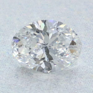 0.27ct GIA Natural Oval Diamond E-SI2 GOOD symmetry, GOOD polish.